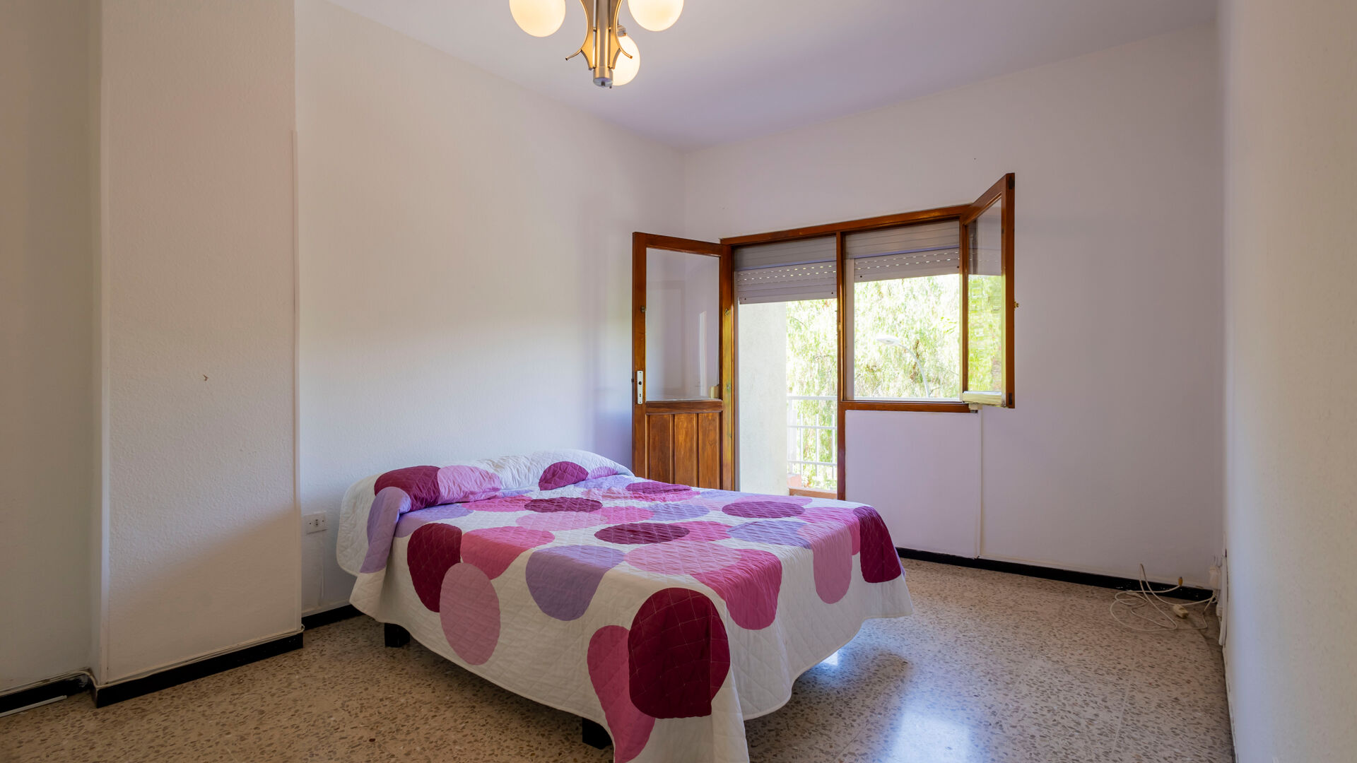 Piso centrico de 3 habitaciones en la zona del mercado